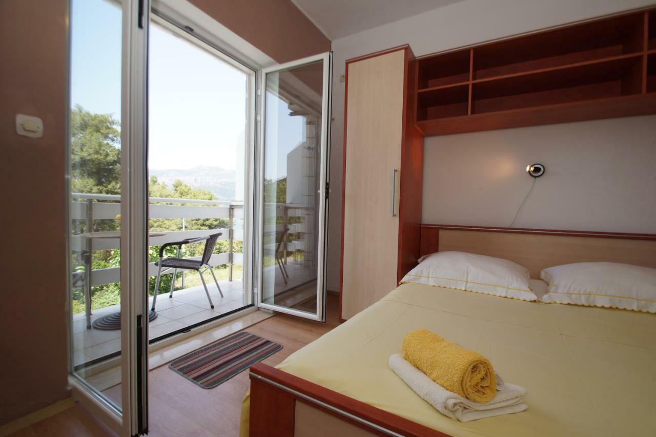 Vita Apartments Zrnovo Exterior photo