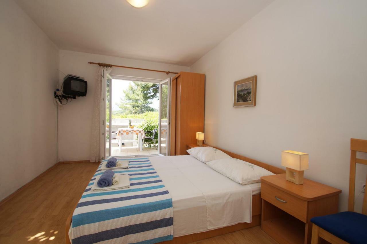Vita Apartments Zrnovo Exterior photo