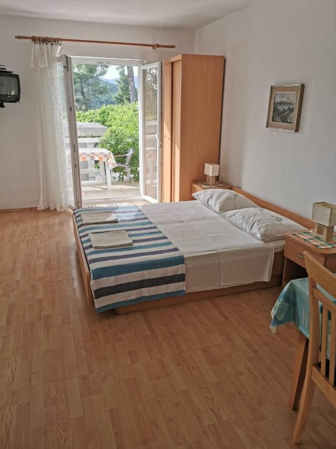Vita Apartments Zrnovo Exterior photo