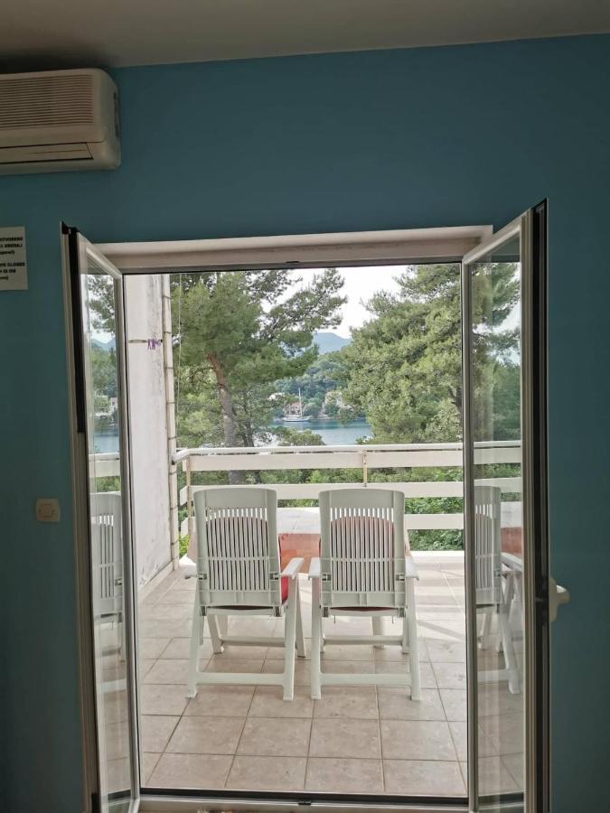 Vita Apartments Zrnovo Exterior photo
