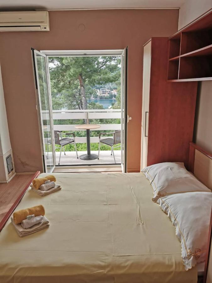 Vita Apartments Zrnovo Exterior photo